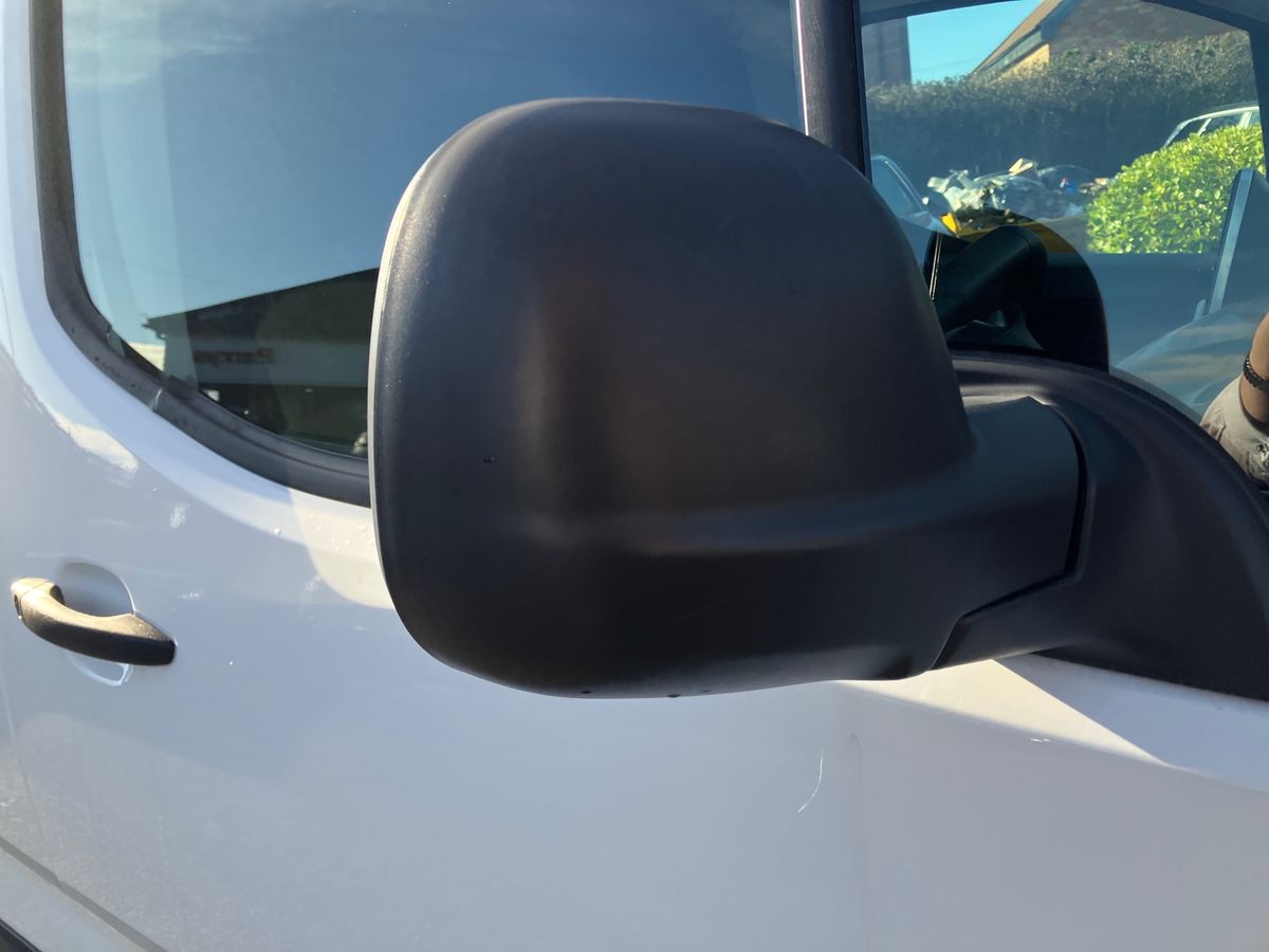 Used Peugeot Partner 2019 for sale - 77136428: Photo 18