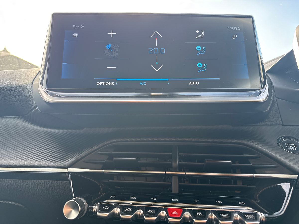 Used Peugeot 2008 2022 for sale - 76491117: Photo 12