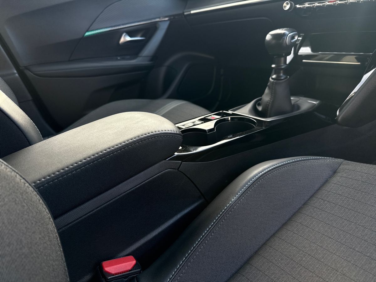 Used Peugeot 2008 2022 for sale - 76491117: Photo 17