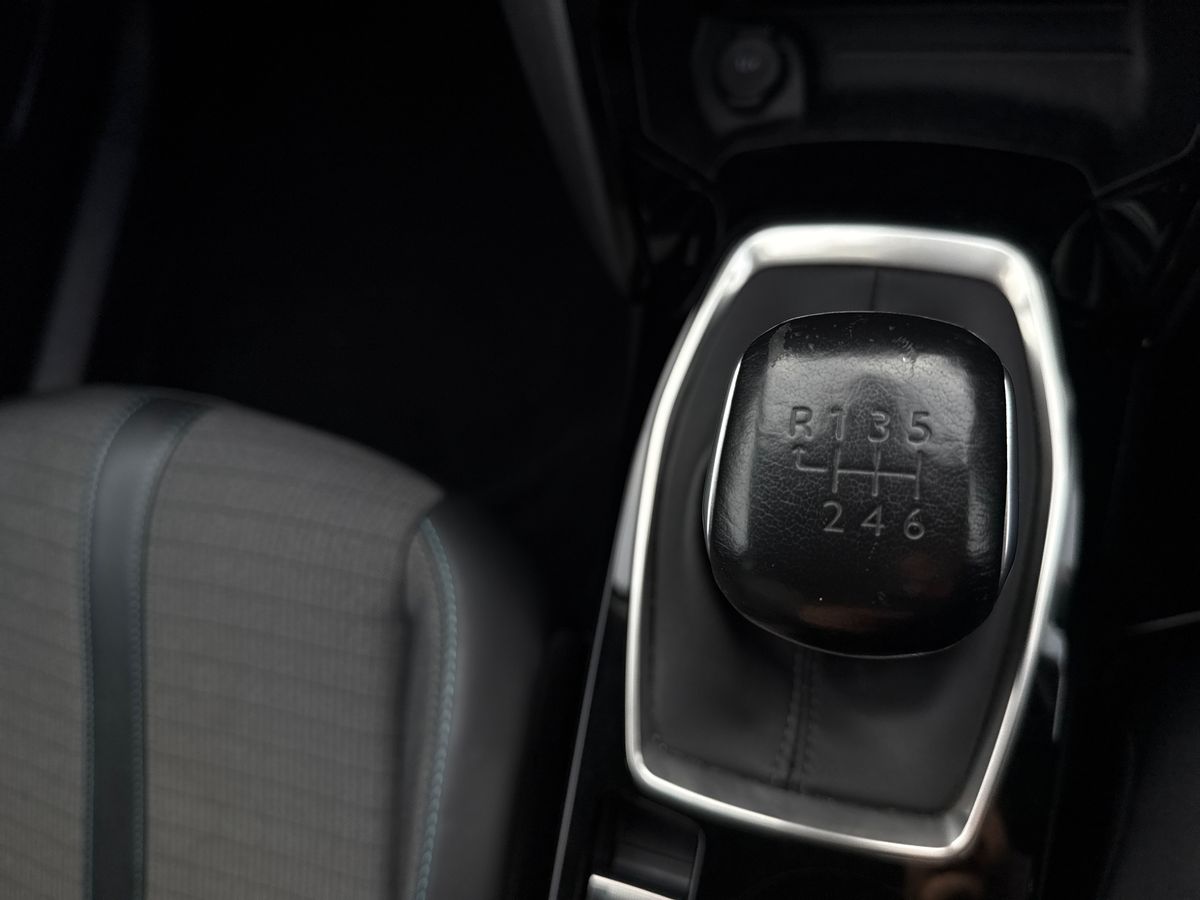 Used Peugeot 2008 2022 for sale - 76491117: Photo 31