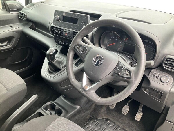 Used Vauxhall Combo 2020 for sale - 75651253: Photo 9