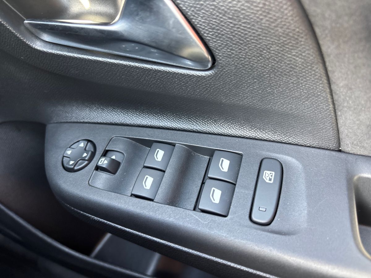 Used Vauxhall Corsa 2022 for sale - 75626356: Photo 18