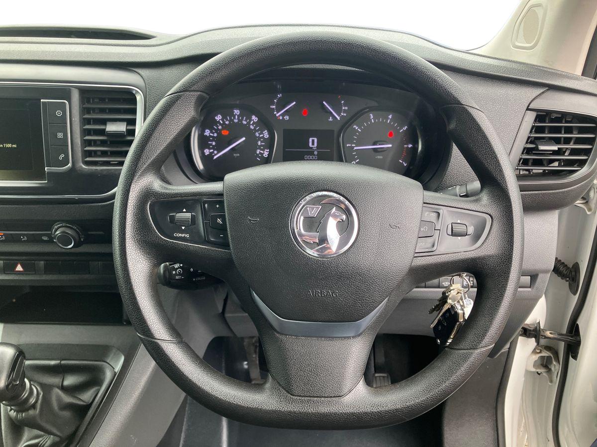 Used Vauxhall Vivaro 2022 for sale - 76693724: Photo 10