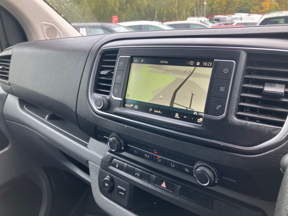 Used Vauxhall Vivaro 2022 for sale - 76693724: Photo 12