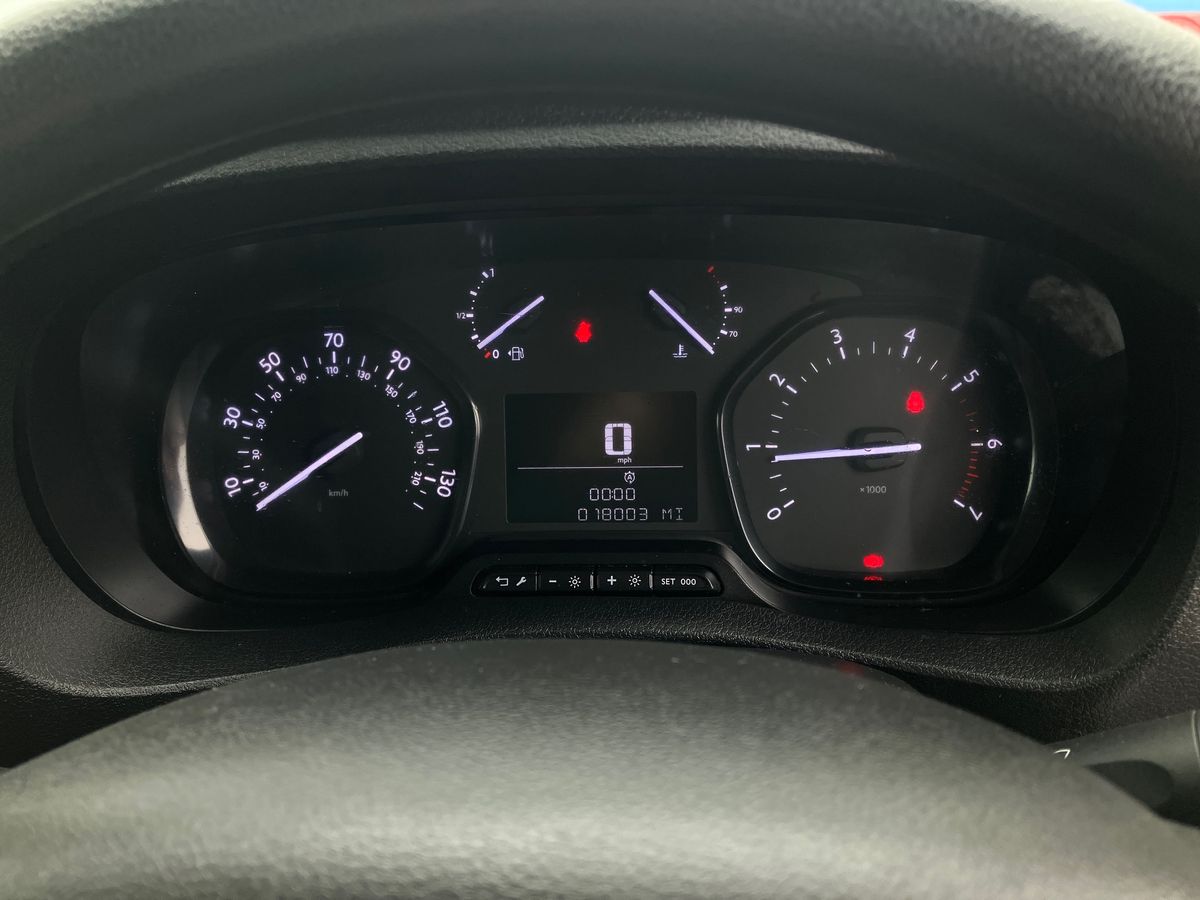 Used Vauxhall Vivaro 2022 for sale - 76693724: Photo 13