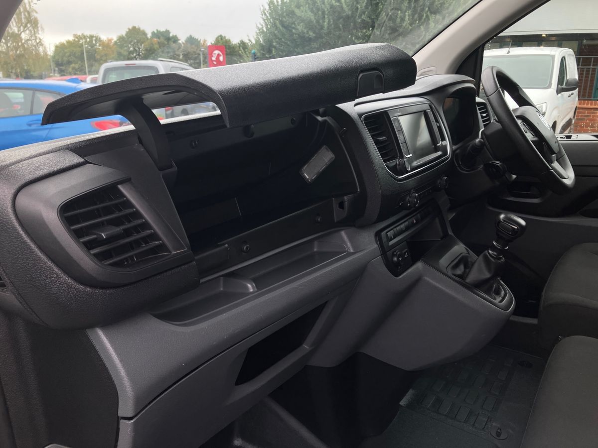 Used Vauxhall Vivaro 2022 for sale - 76693724: Photo 39