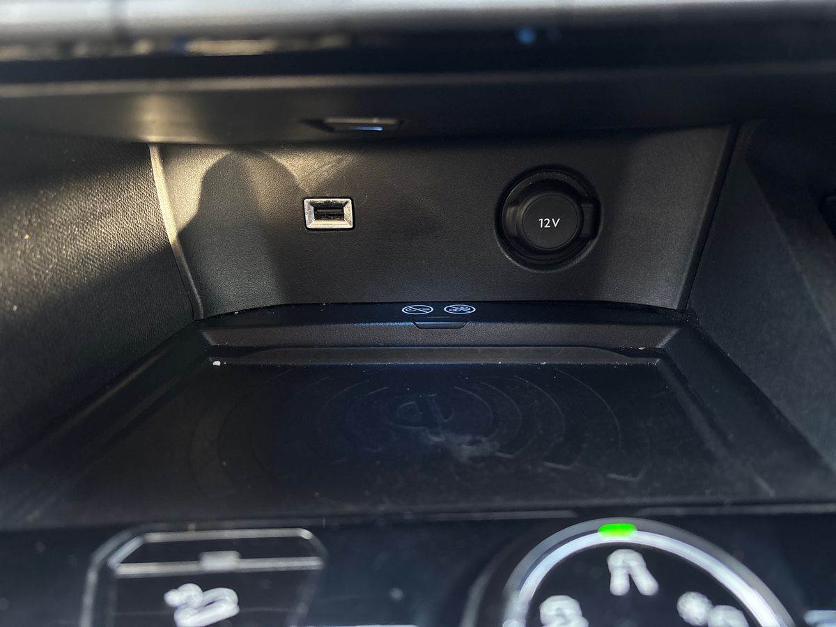 Used Peugeot 3008 2018 for sale - 76425963: Photo 28