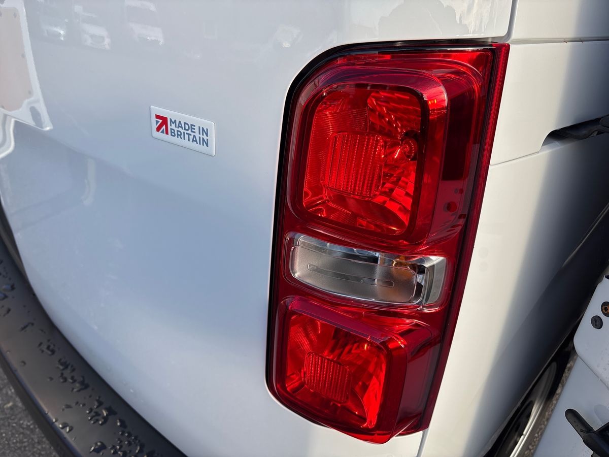 Vehicle 21