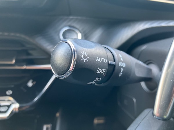 Used Peugeot 2008 2021 for sale - 74994150: Photo 36