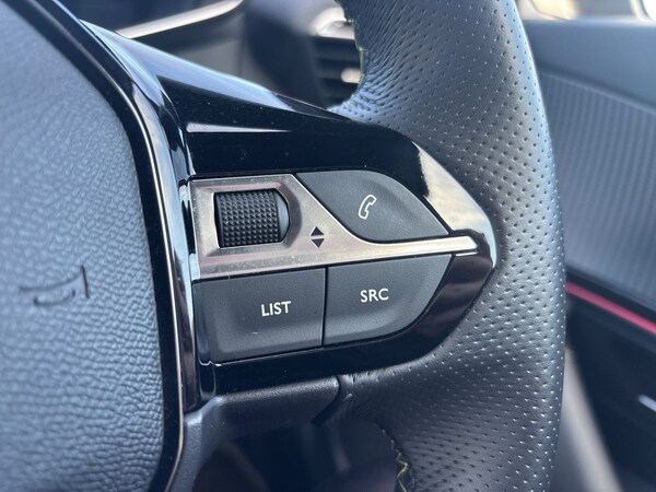 Used Peugeot 2008 2024 for sale - 76158203: Photo 25