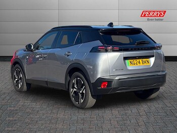 Used Peugeot 2008 2024 for sale - 76158203: Photo 2