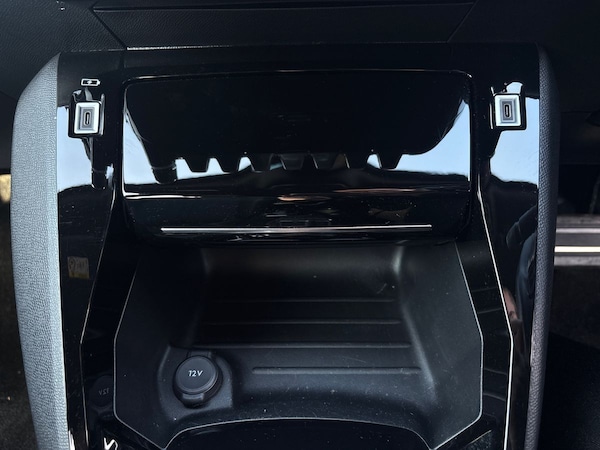 Used Peugeot 2008 2024 for sale - 76158203: Photo 33