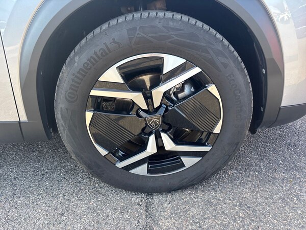 Used Peugeot 2008 2024 for sale - 76158203: Photo 43