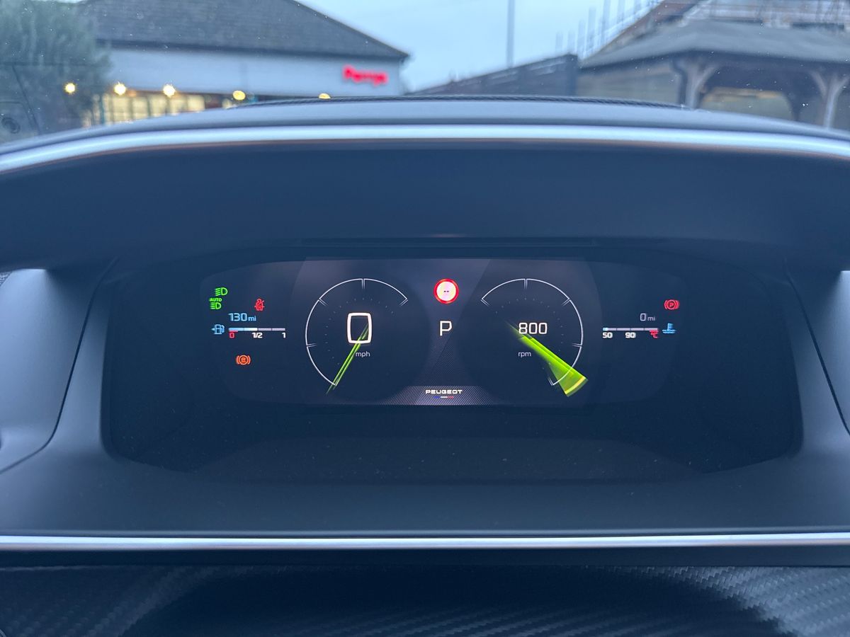Used Peugeot 2008 2025 for sale - 76892443: Photo 14