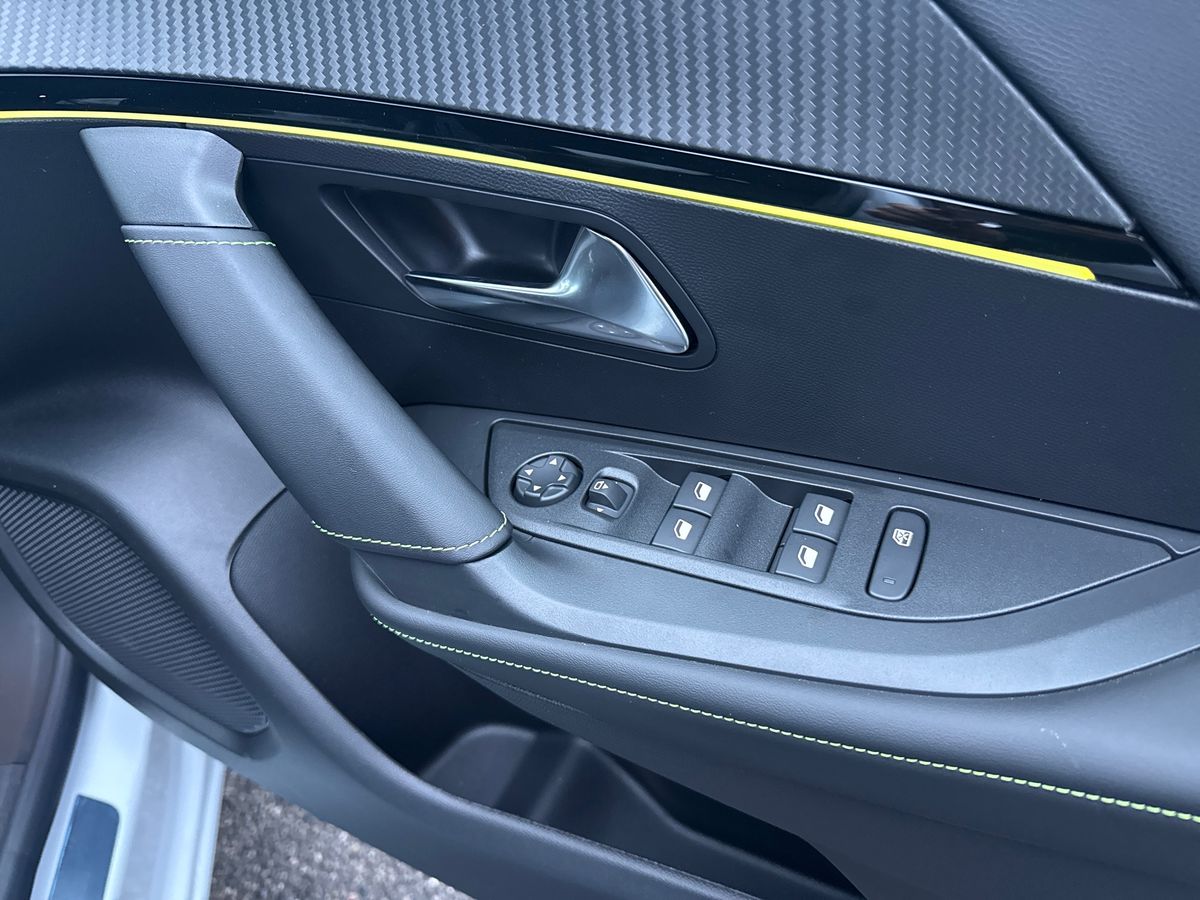 Used Peugeot 2008 2025 for sale - 76892443: Photo 18