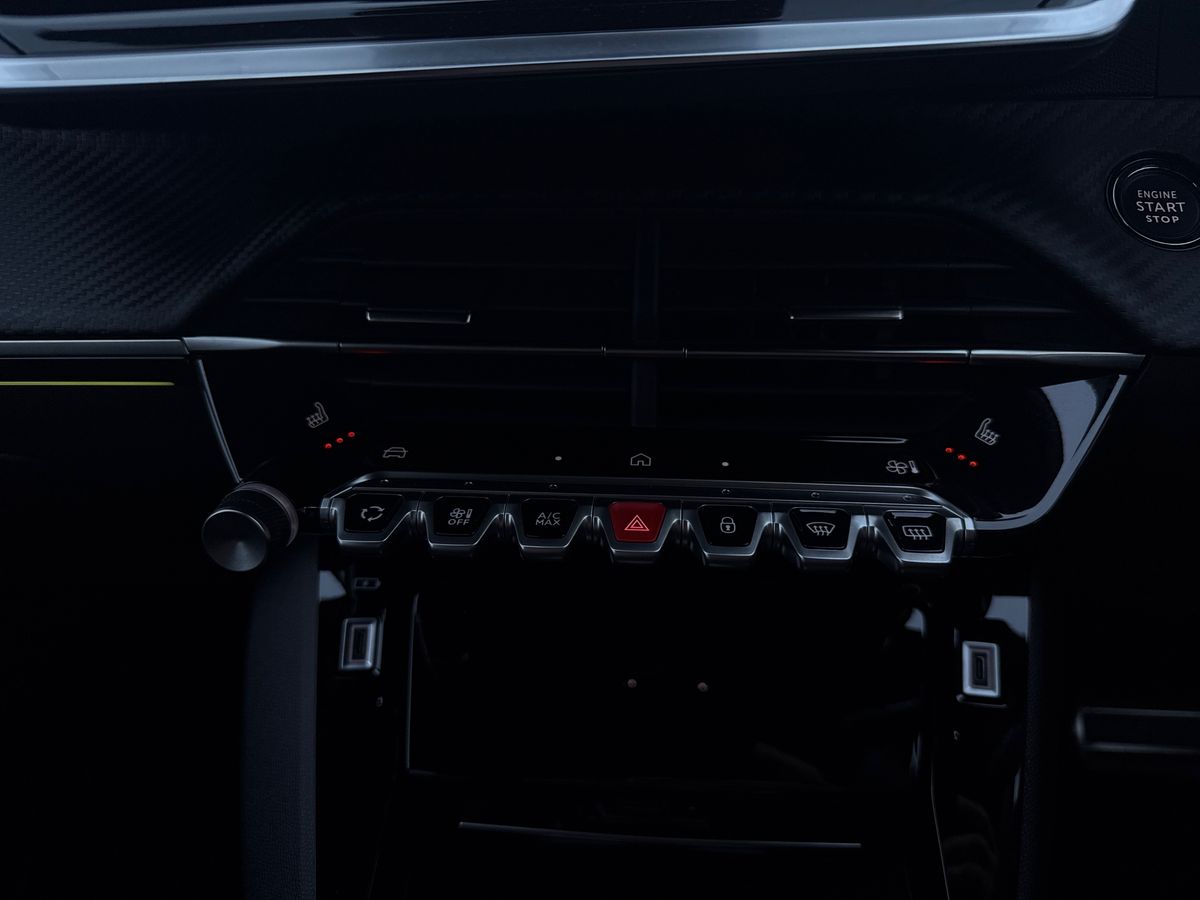 Used Peugeot 2008 2025 for sale - 76892443: Photo 23