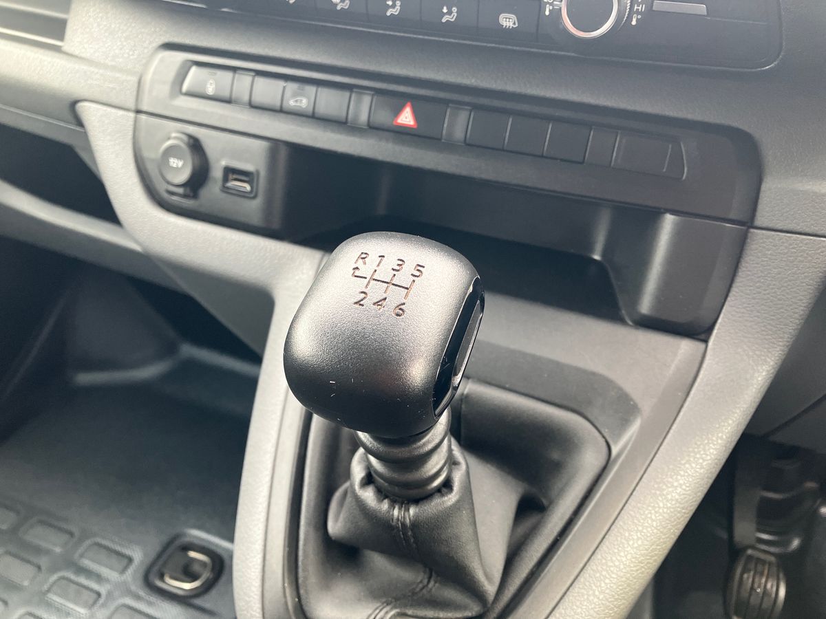 Used Peugeot Expert 2020 for sale - 76230579: Photo 15