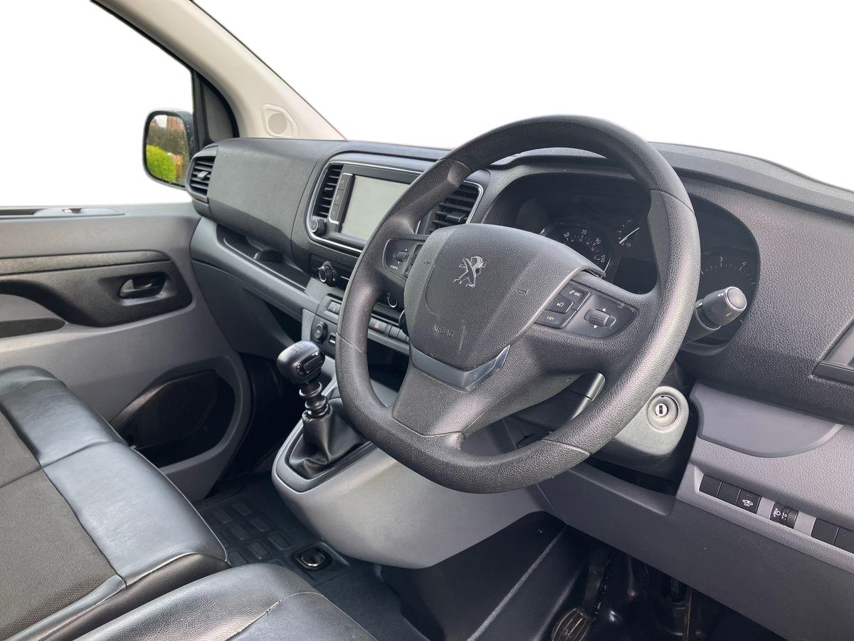 Used Peugeot Expert 2020 for sale - 76230579: Photo 8