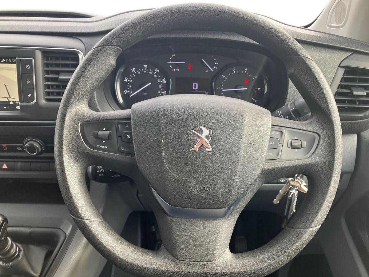 Used Peugeot Expert 2020 for sale - 76230579: Photo 9