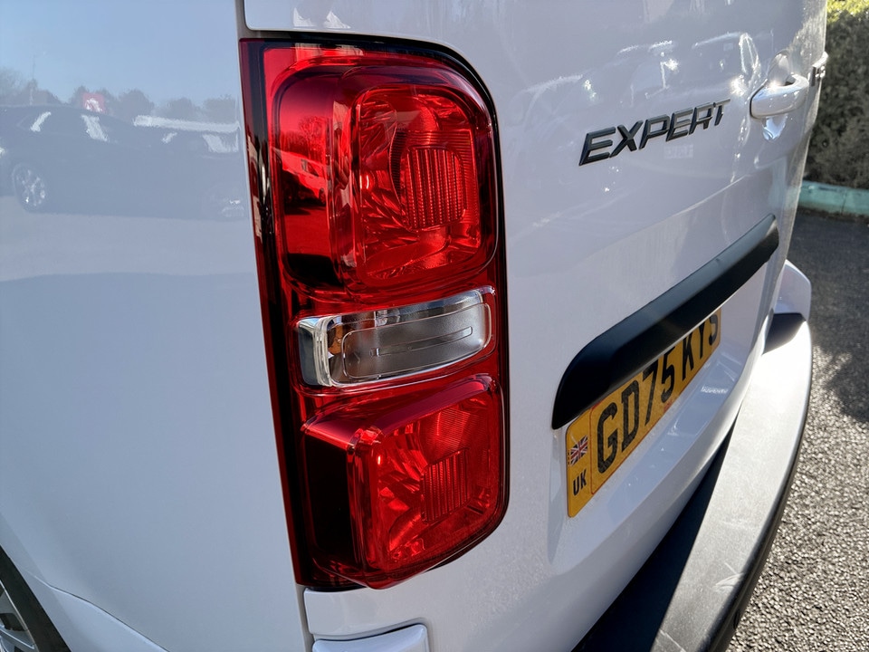 Used Peugeot Expert 2025 for sale - 77460654: Photo 11
