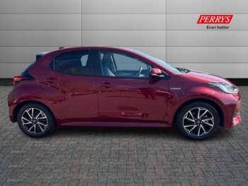 Used Toyota Yaris 2021 for sale - 74300868: Photo