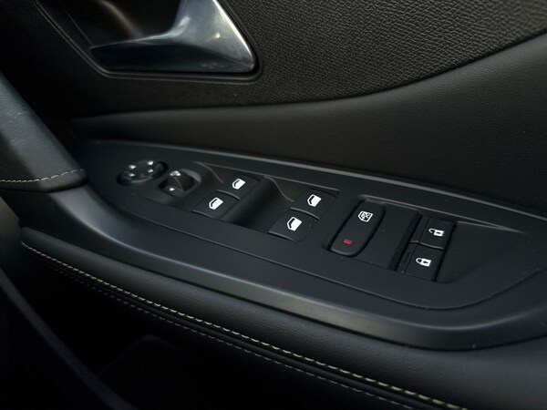 Used Peugeot 308 2023 for sale - 75611960: Photo 21