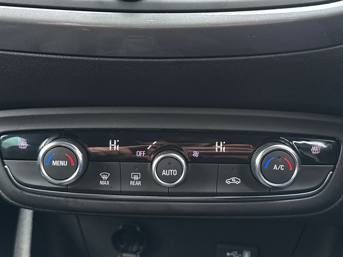 Used Vauxhall Crossland 2022 for sale - 77283333: Photo 12