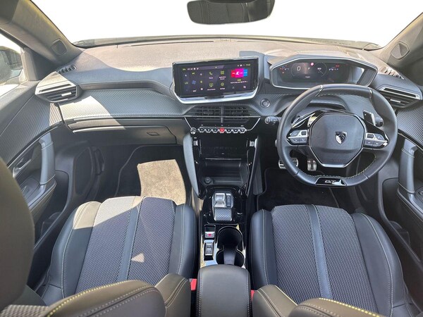 Used Peugeot 2008 2023 for sale - 75510990: Photo 10