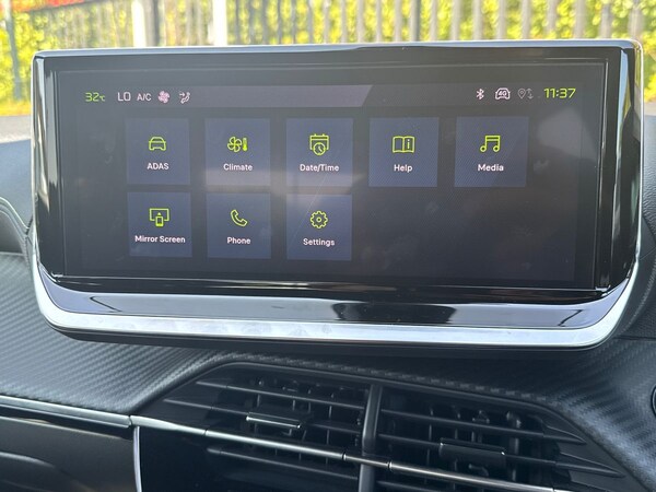 Used Peugeot 2008 2023 for sale - 75510990: Photo 35