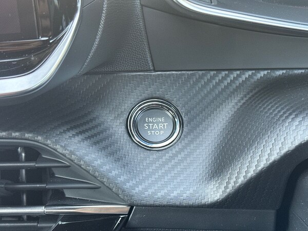 Used Peugeot 2008 2023 for sale - 75510990: Photo 45