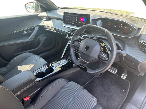 Used Peugeot 2008 2023 for sale - 75510990: Photo 9