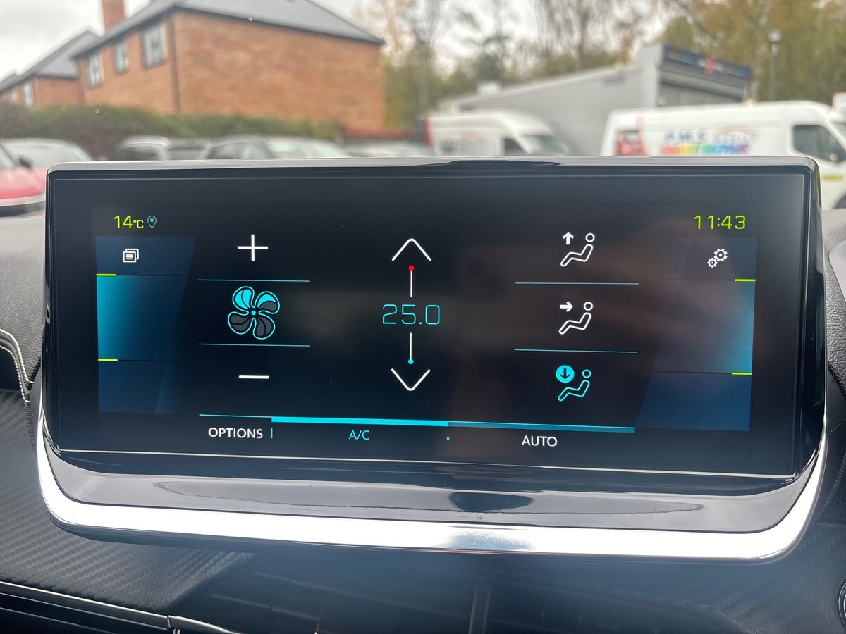 Used Peugeot 208 2021 for sale - 75898408: Photo 12