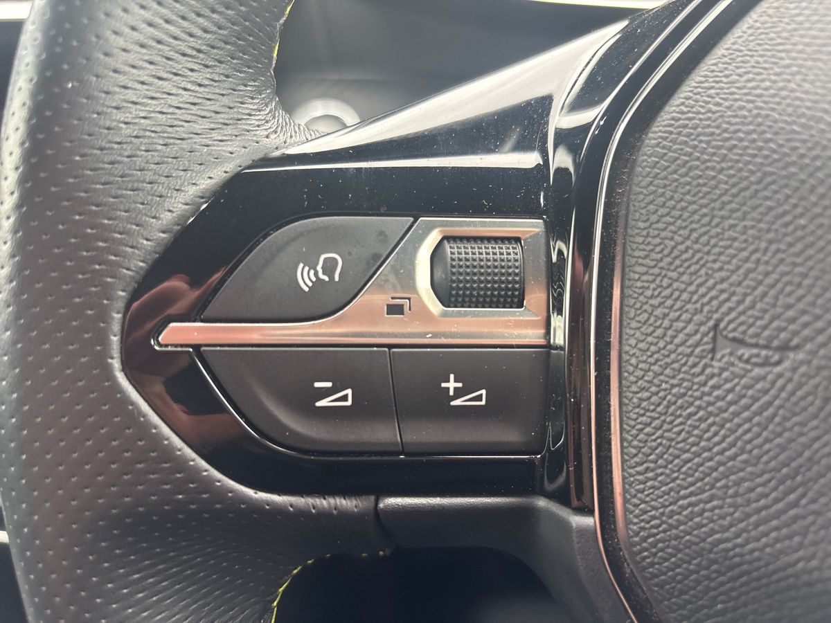 Used Peugeot 208 2021 for sale - 75898408: Photo 16