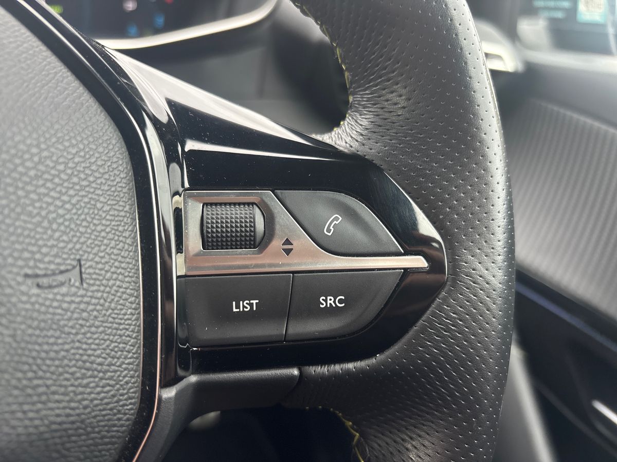 Used Peugeot 208 2021 for sale - 75898408: Photo 22