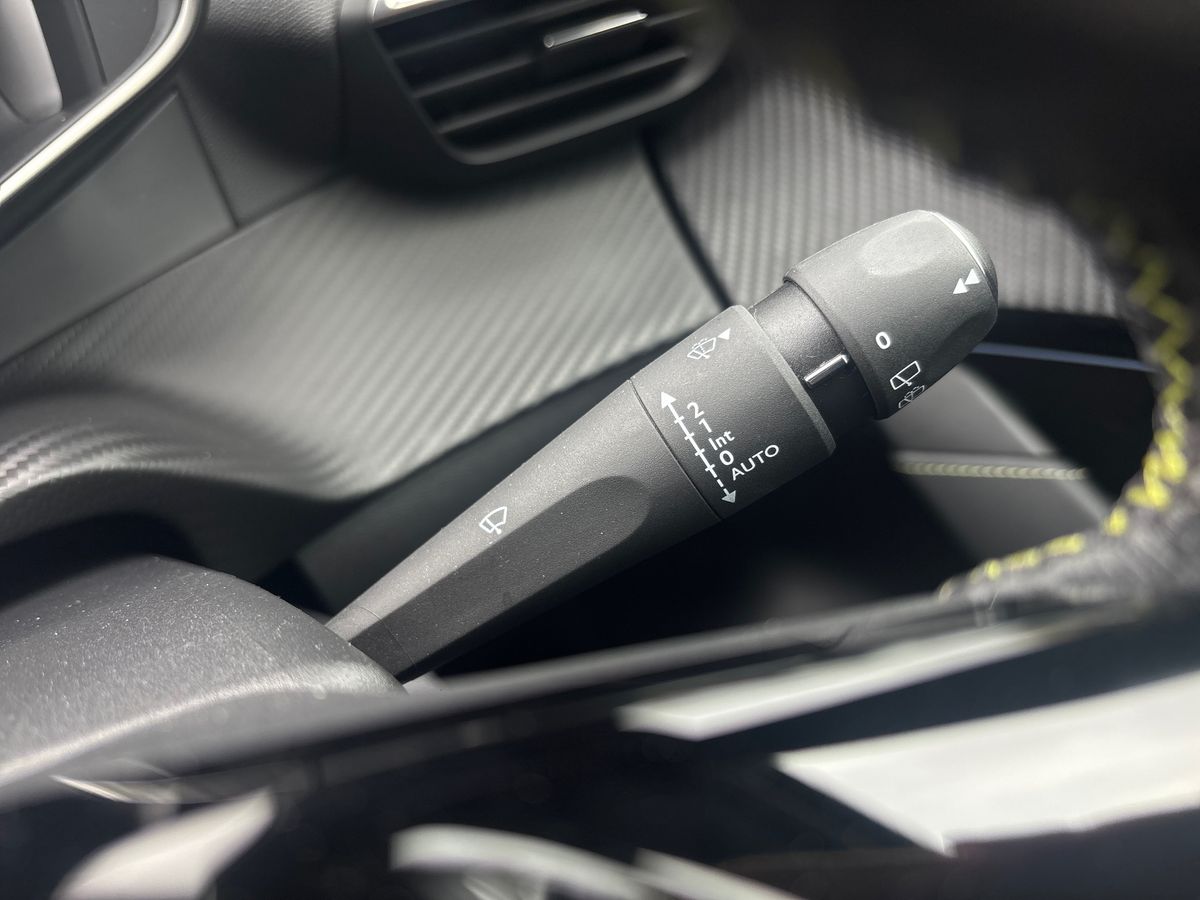 Used Peugeot 208 2021 for sale - 75898408: Photo 23