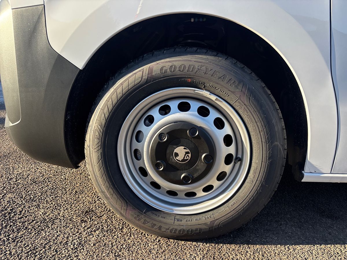 Used Vauxhall Vivaro 2025 for sale - 76807834: Photo 24