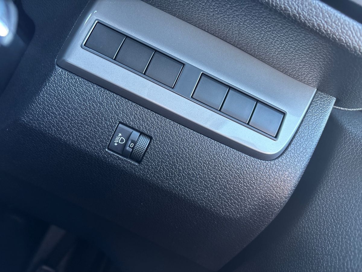 Used Vauxhall Vivaro 2025 for sale - 76807834: Photo 40