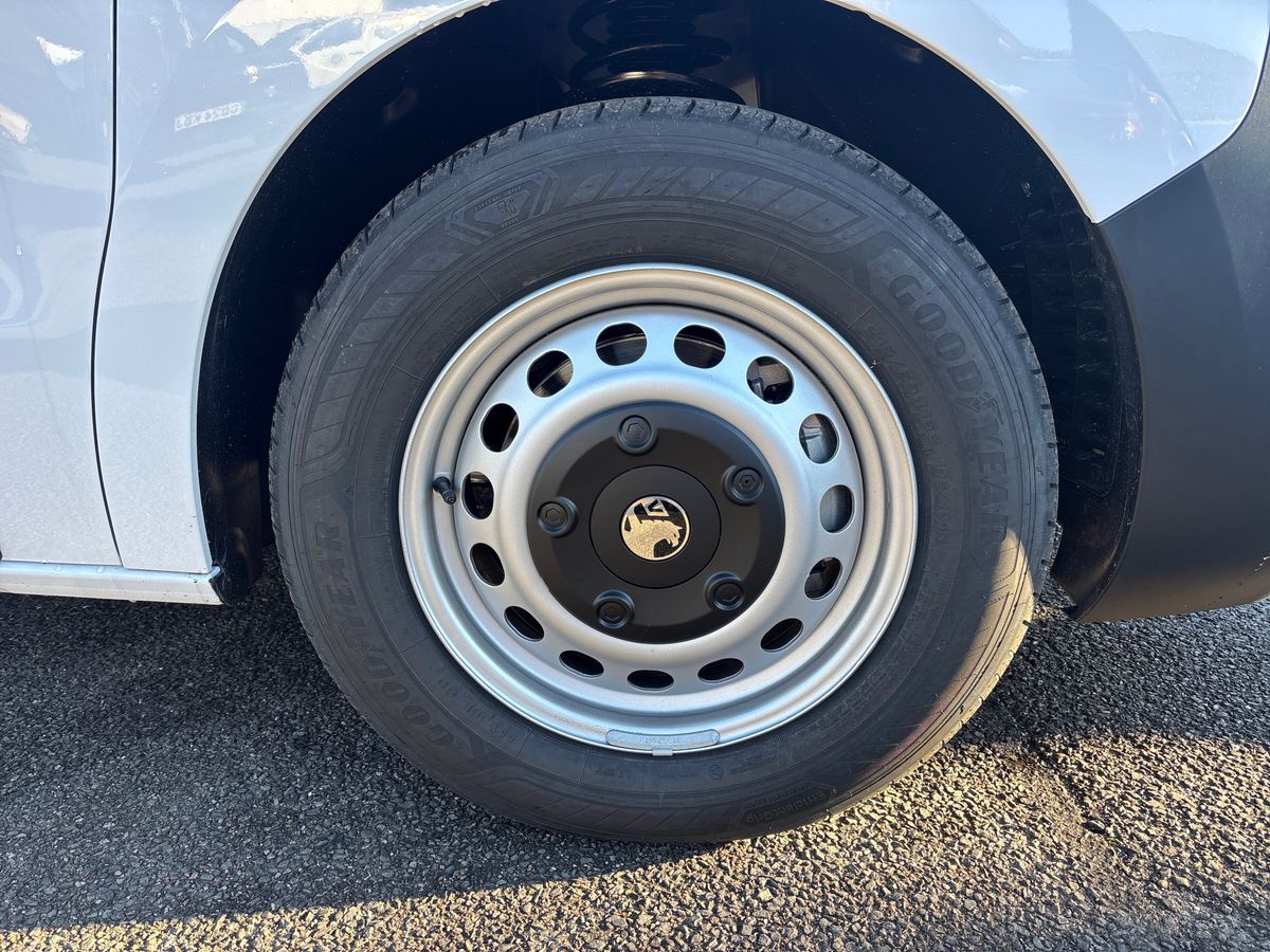 Used Vauxhall Vivaro 2025 for sale - 76807834: Photo 8