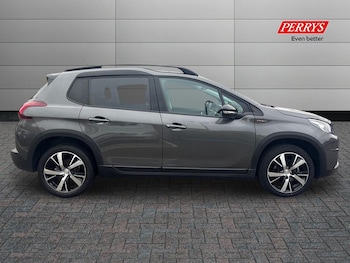 Used Peugeot 2008 2017 for sale - 75904081: Photo