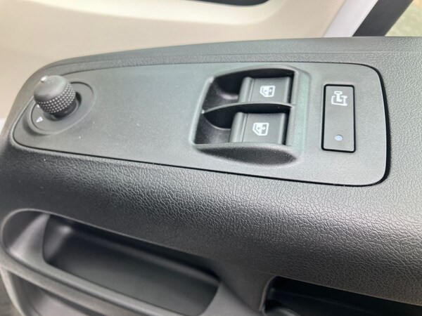 Used Vauxhall Movano 2025 for sale - 74926889: Photo 17