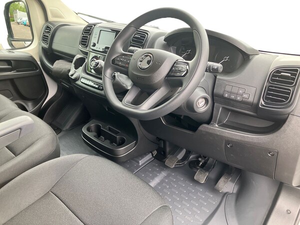 Used Vauxhall Movano 2025 for sale - 74926889: Photo 9