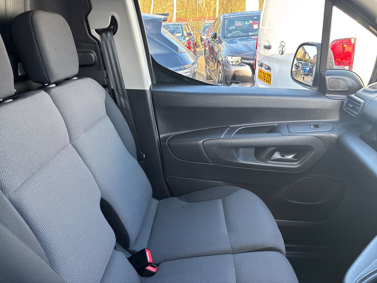 Used Peugeot Partner 2019 for sale - 77136430: Photo 24