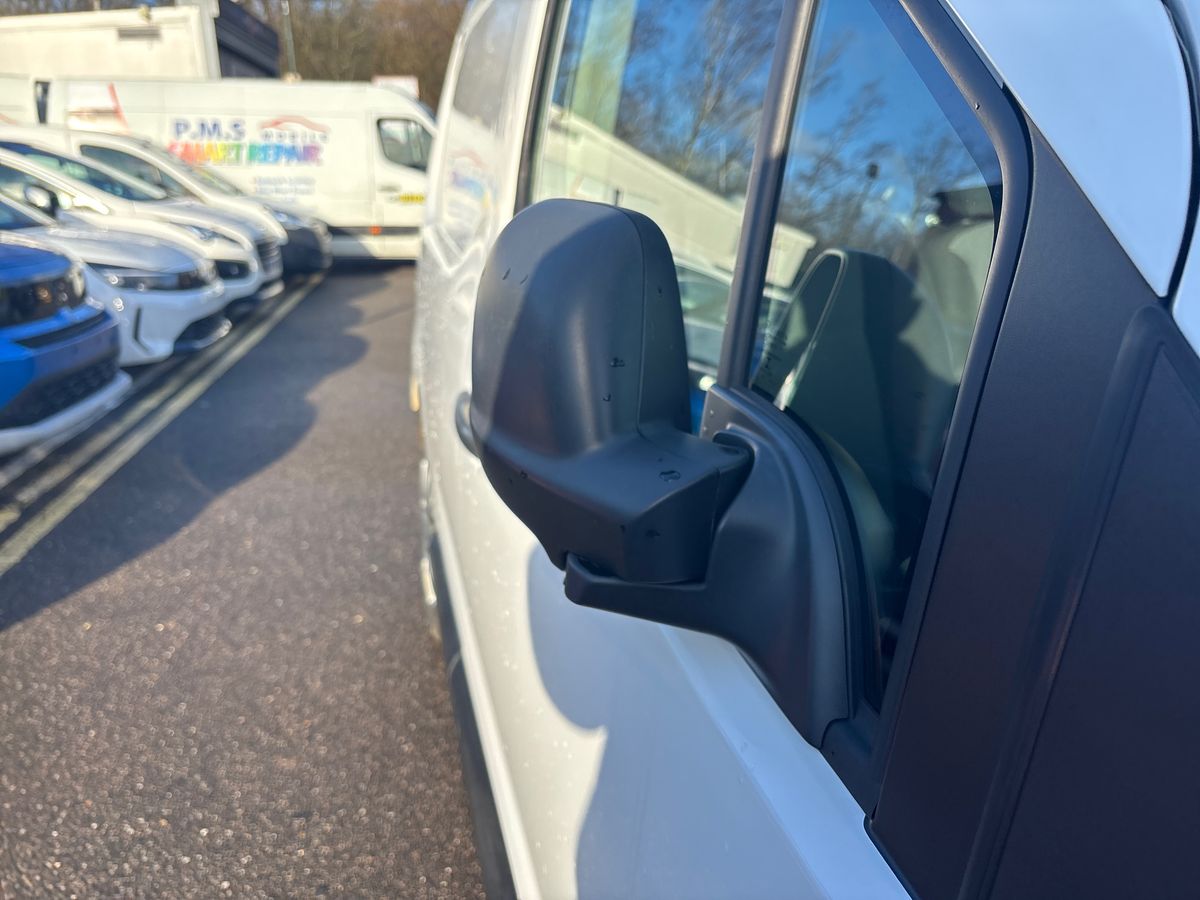 Used Peugeot Partner 2019 for sale - 77136430: Photo 34