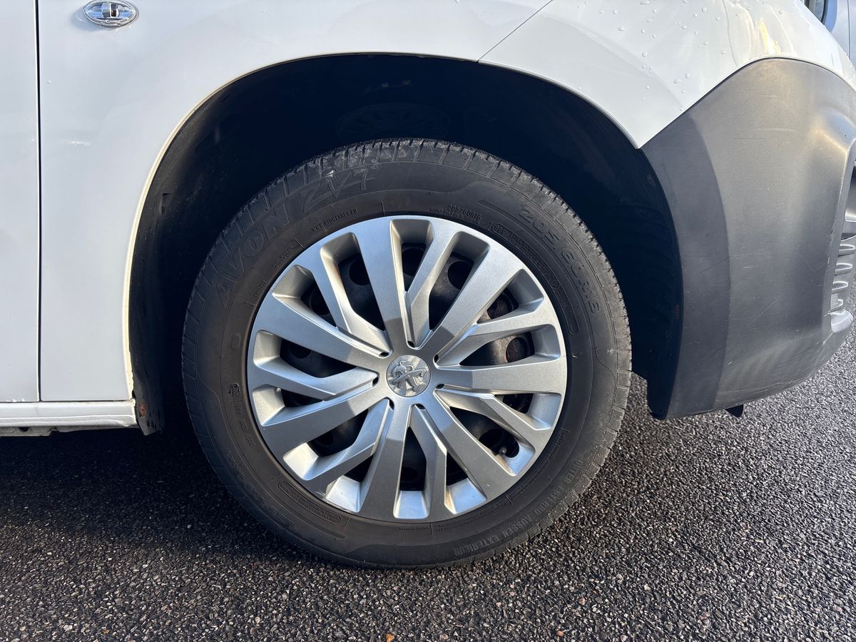 Used Peugeot Partner 2019 for sale - 77136430: Photo 39