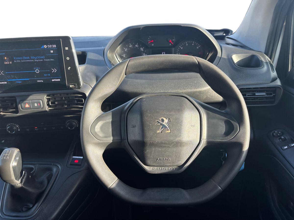 Used Peugeot Partner 2019 for sale - 77136430: Photo 9