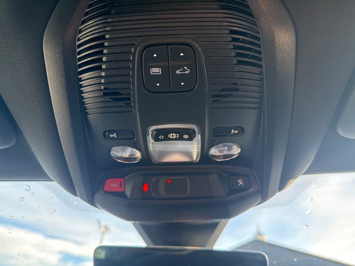 Used Peugeot 3008 2022 for sale - 76650639: Photo 34