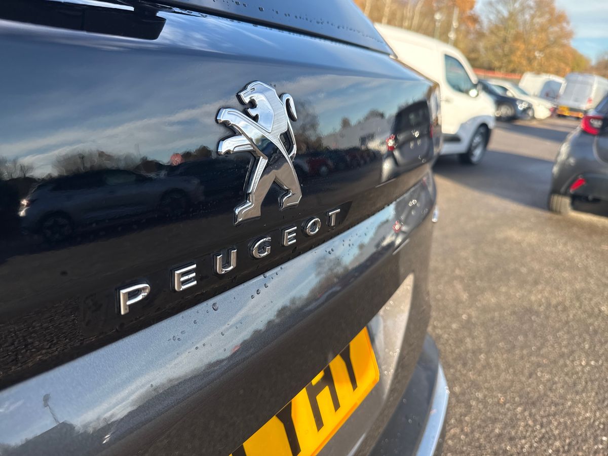 Used Peugeot 3008 2022 for sale - 76650639: Photo 40