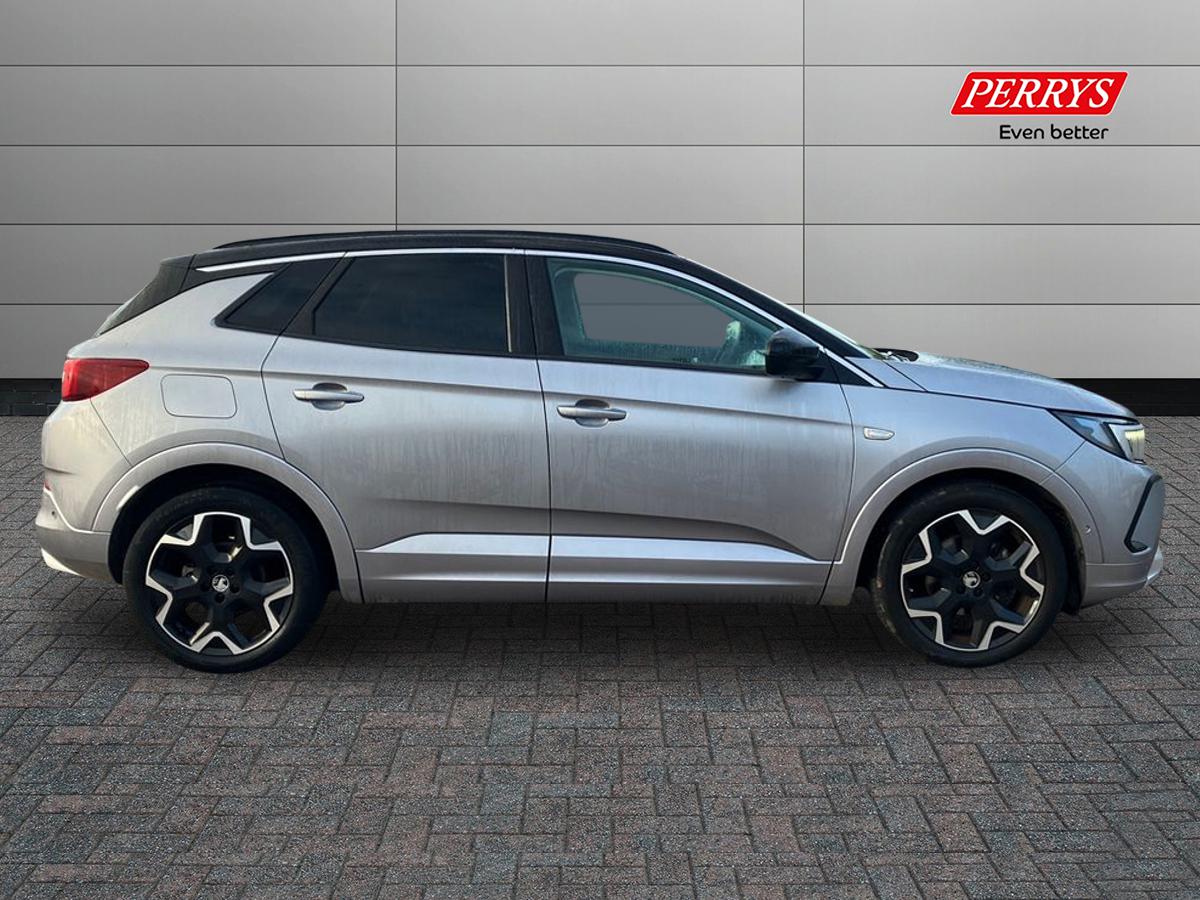 Used Vauxhall Grandland 2022 for sale - 77555512: Photo 3
