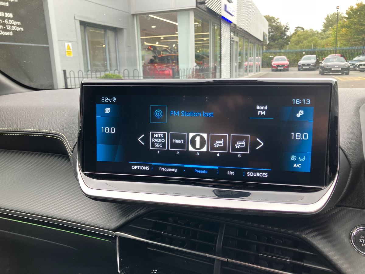 Used Peugeot 208 2022 for sale - 75970643: Photo 10