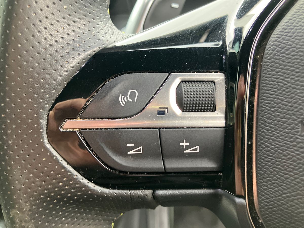 Used Peugeot 208 2022 for sale - 75970643: Photo 16